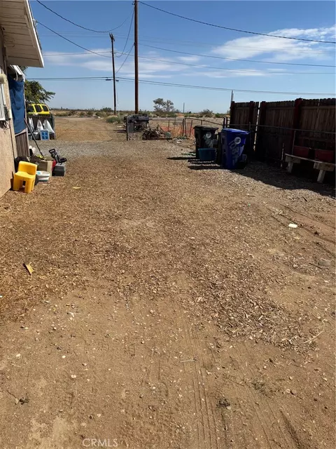 Exterior - 10877 Chamberlaine Way, Adelanto, CA 92301 photo 3 of 4