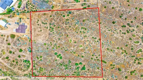 0 Cygnet, Phelan, CA 92371 photo 3