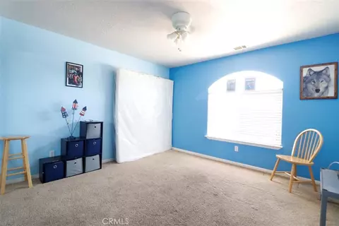 Bedroom - 17831 Pitache St, Hesperia, CA 92345 photo 3 of 8