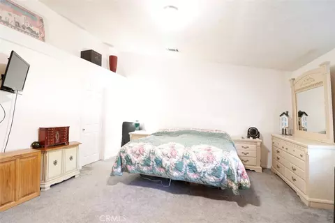 Bedroom - 17831 Pitache St, Hesperia, CA 92345 photo 8 of 8