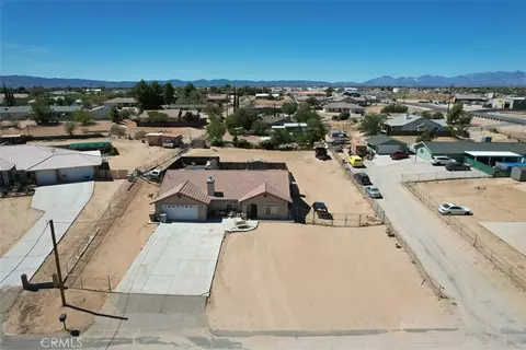 View/Area - 17831 Pitache St, Hesperia, CA 92345 photo 7 of 20