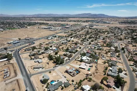 View/Area - 17831 Pitache St, Hesperia, CA 92345 photo 14 of 20