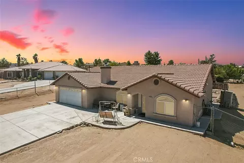 Exterior - 17831 Pitache St, Hesperia, CA 92345 photo 3 of 19