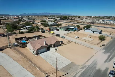 View/Area - 17831 Pitache St, Hesperia, CA 92345 photo 8 of 20