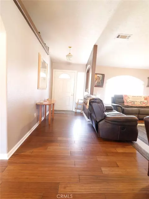 Entry Way - 17831 Pitache St, Hesperia, CA 92345 photo 2 of 3