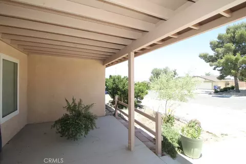 Exterior - 28 Barcelona Ct, Barstow, CA 92311 photo 8 of 8