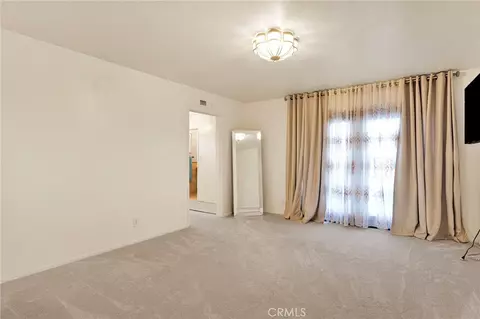 Bedroom - 15177 Mendota, Apple Valley, CA 92307 photo 1 of 7
