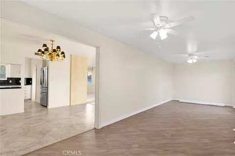 Living - 15177 Mendota, Apple Valley, CA 92307 photo 6 of 8