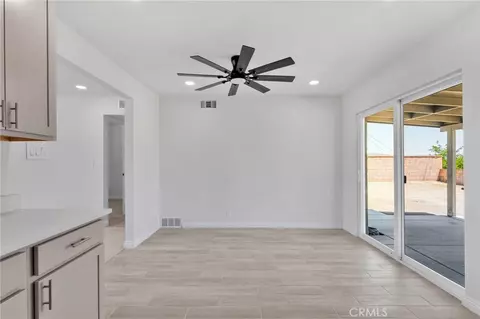 731 Stevens, Barstow, CA 92311 photo 3