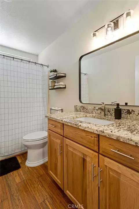 Bath - 21671 Standing Rock, Apple Valley, CA 92307 photo 5 of 5