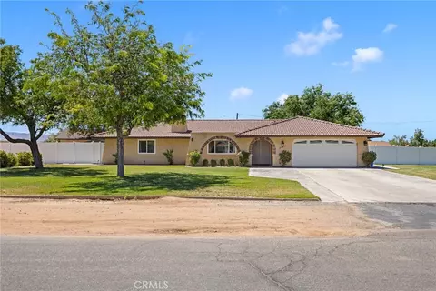 Exterior - 21671 Standing Rock, Apple Valley, CA 92307 photo 2 of 14