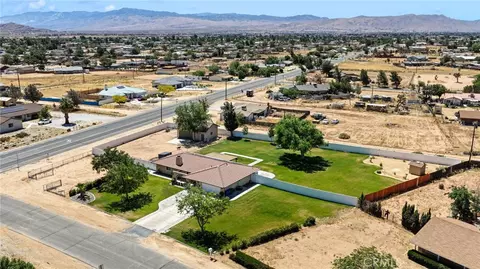 View/Area - 21671 Standing Rock, Apple Valley, CA 92307 photo 3 of 12