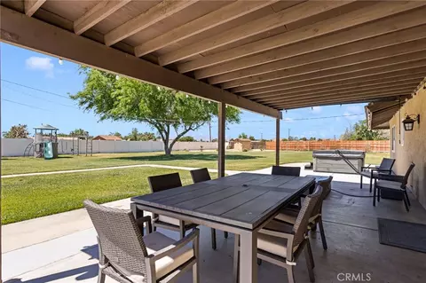 Exterior - 21671 Standing Rock, Apple Valley, CA 92307 photo 13 of 14