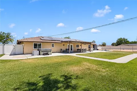 Exterior - 21671 Standing Rock, Apple Valley, CA 92307 photo 9 of 14