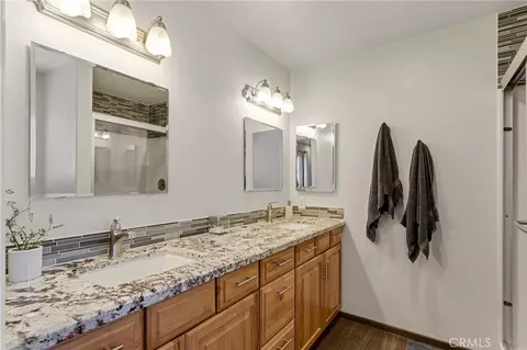 Bath - 21671 Standing Rock, Apple Valley, CA 92307 photo 1 of 5