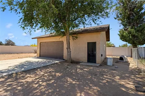 Exterior - 21671 Standing Rock, Apple Valley, CA 92307 photo 3 of 14