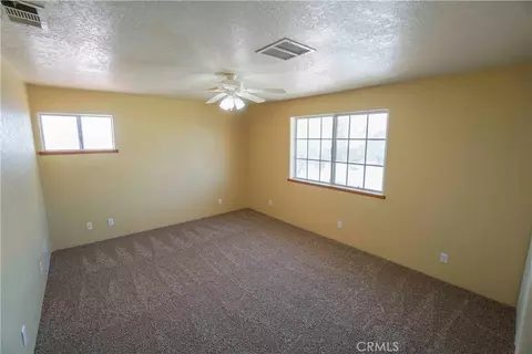 Bedroom - 18633 Kamana, Apple Valley, CA 92307 photo 1 of 4