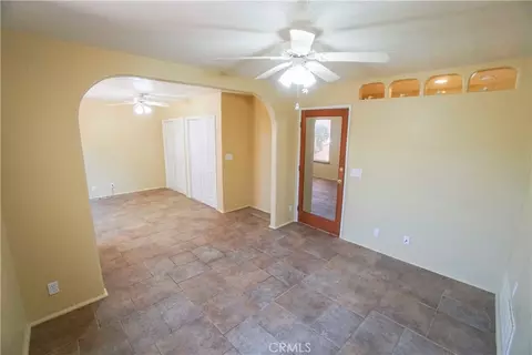 Living - 18633 Kamana, Apple Valley, CA 92307 photo 9 of 9