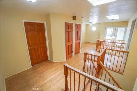 Entry Way - 18633 Kamana, Apple Valley, CA 92307 photo 2 of 2