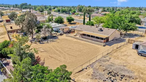 View/Area - 19147 Yucca St, Hesperia, CA 92345 photo 1 of 4