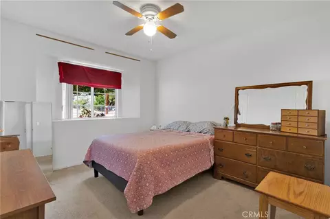 Bedroom - 19147 Yucca St, Hesperia, CA 92345 photo 4 of 5