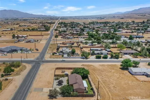 View/Area - 21693 Wren, Apple Valley, CA 92308 photo 2 of 5