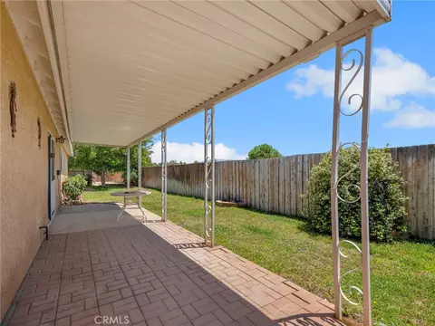 Exterior - 21693 Wren, Apple Valley, CA 92308 photo 1 of 9