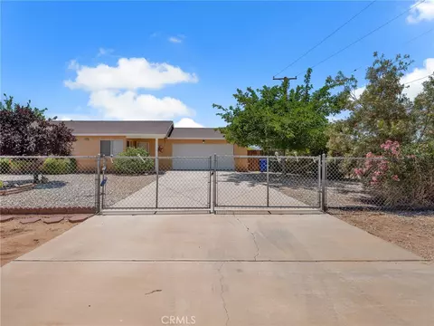 Exterior - 21693 Wren, Apple Valley, CA 92308 photo 6 of 9