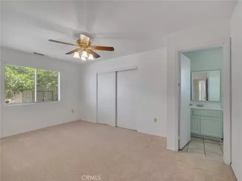 Bedroom - 21693 Wren, Apple Valley, CA 92308 photo 4 of 6