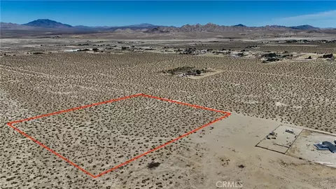 712 Fairlane, Lucerne Valley, CA 92356