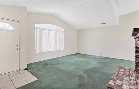 Living - 7335 Dayton Ave, Hesperia, CA 92345 photo 6 of 6