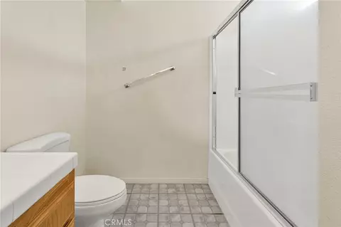 Bath - 7335 Dayton Ave, Hesperia, CA 92345 photo 2 of 2