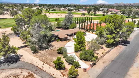 View/Area - 19955 Chickasaw Rd, Apple Valley, CA 92307 photo 8 of 8