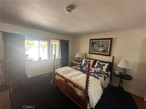 Bedroom - 19955 Chickasaw Rd, Apple Valley, CA 92307 photo 6 of 6
