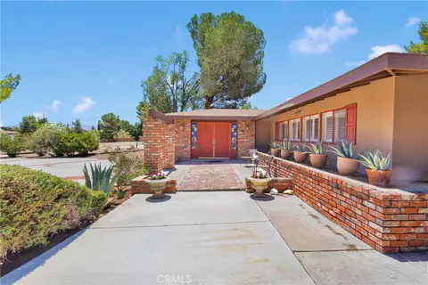 Other - 19955 Chickasaw Rd, Apple Valley, CA 92307 photo 2 of 5
