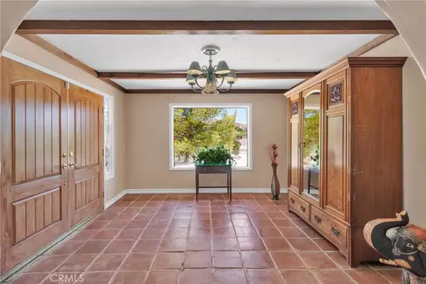 Entry Way - 19955 Chickasaw Rd, Apple Valley, CA 92307 photo 1 of 5