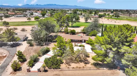 View/Area - 19955 Chickasaw Rd, Apple Valley, CA 92307 photo 2 of 8