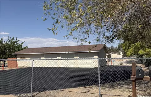 13269 Mohawk, Apple Valley, CA 92308 photo 2