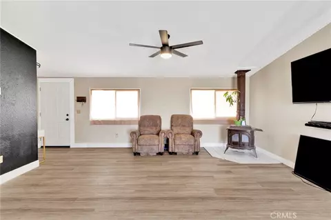 12352 Nugget, Phelan, CA 92371 photo 7