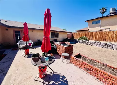 Exterior - 29690 Palermo St, Barstow, CA 92311 photo 6 of 8