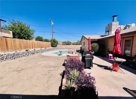 Exterior - 29690 Palermo St, Barstow, CA 92311 photo 7 of 8