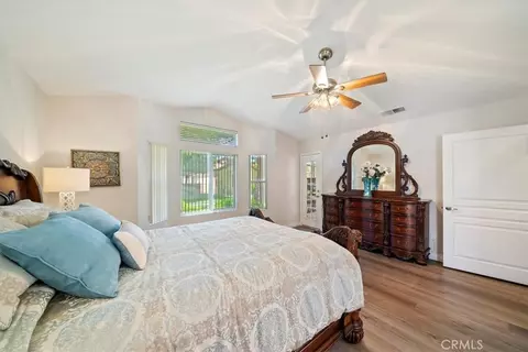Bedroom - 11574 Mountain Mdw, Apple Valley, CA 92308 photo 5 of 5