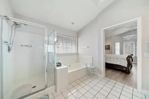 Entry Way - 11574 Mountain Mdw, Apple Valley, CA 92308 photo 3 of 3