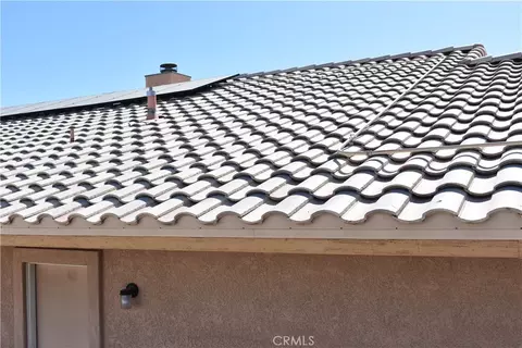 Exterior - 15016 Tournament, Helendale, CA 92342 photo 8 of 10