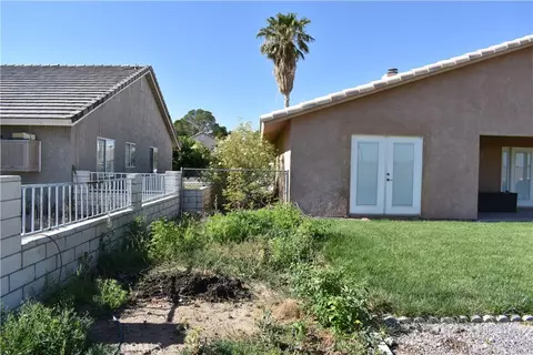 Exterior - 15016 Tournament, Helendale, CA 92342 photo 5 of 10