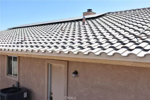 Exterior - 15016 Tournament, Helendale, CA 92342 photo 9 of 10