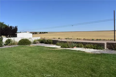 Exterior - 15016 Tournament, Helendale, CA 92342 photo 3 of 10