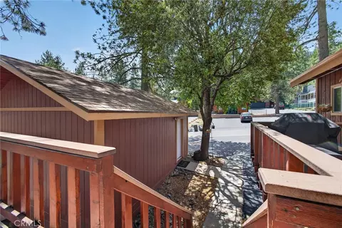 Exterior - 1488 Linnet, Wrightwood, CA 92397 photo 10 of 19