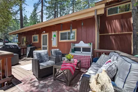 Exterior - 1488 Linnet, Wrightwood, CA 92397 photo 3 of 19