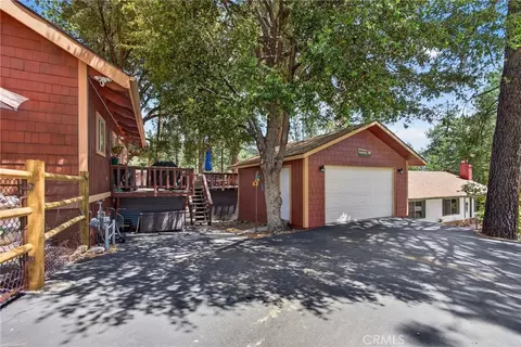 Exterior - 1488 Linnet, Wrightwood, CA 92397 photo 2 of 19